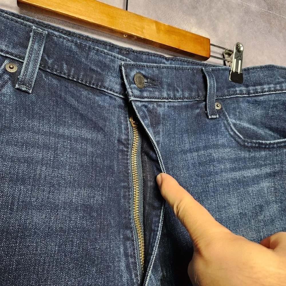 Levis 550 Relaxed Fit Mens Jeans 40x30 Dark Indigo Blue Stretch Denim